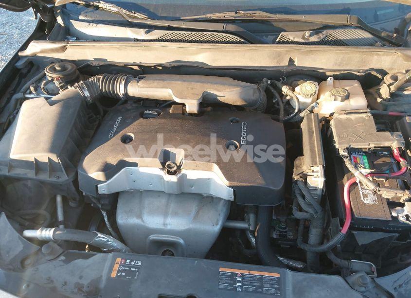 Photo 10 of 2015 Chevrolet Malibu 2LT (VIN 1G11D5SL1FF123785)
