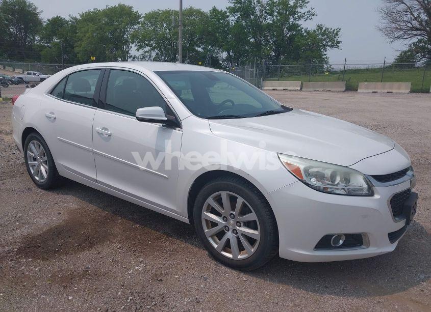 2015 Chevrolet Malibu 2LT (VIN 1G11D5SL1FF139419) main photo