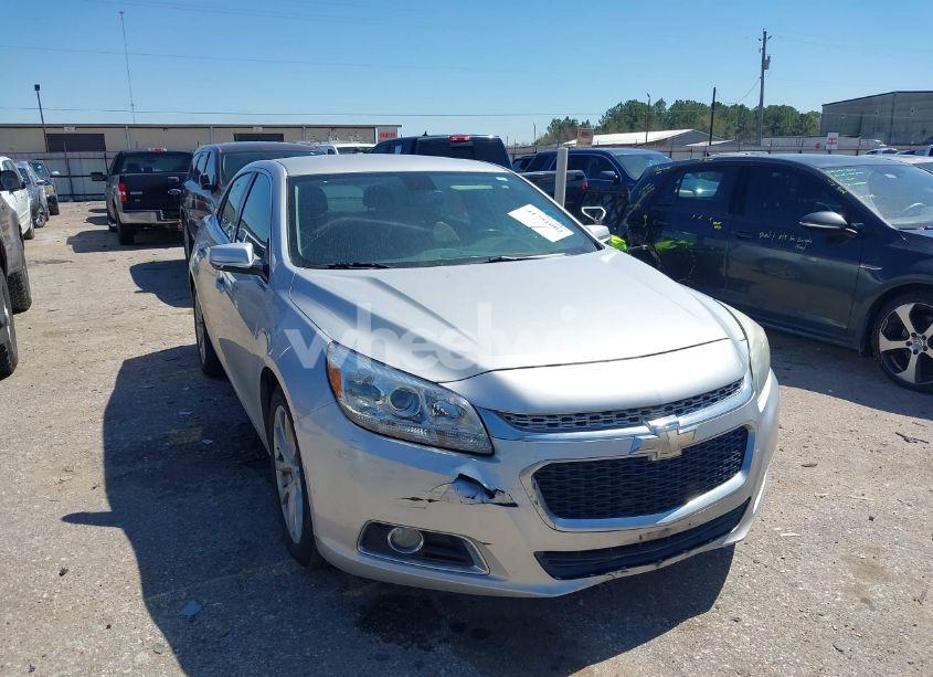 2015 Chevrolet Malibu 2LT (VIN 1G11D5SL1FF168208) main photo