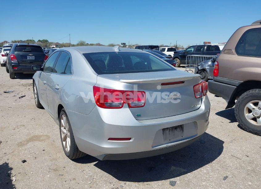 Photo 3 of 2015 Chevrolet Malibu 2LT (VIN 1G11D5SL1FF168208)