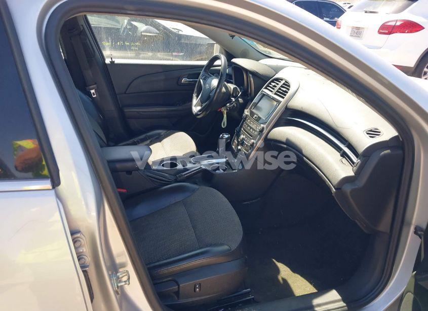 Photo 5 of 2015 Chevrolet Malibu 2LT (VIN 1G11D5SL1FF168208)