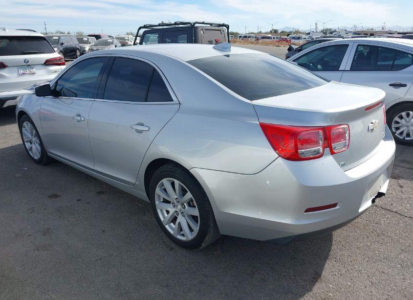 Photo 3 of 2015 Chevrolet Malibu 2LT (VIN 1G11D5SL1FF173537)
