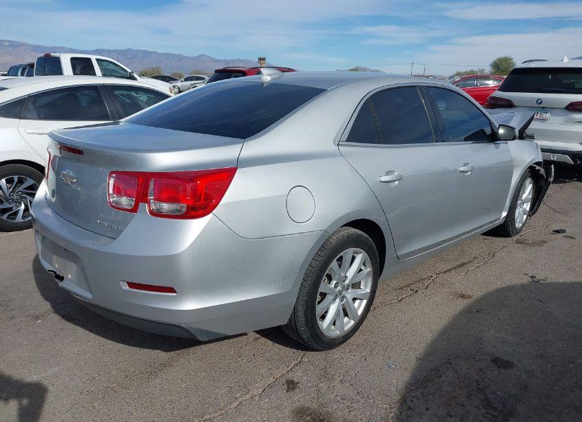 Photo 4 of 2015 Chevrolet Malibu 2LT (VIN 1G11D5SL1FF173537)