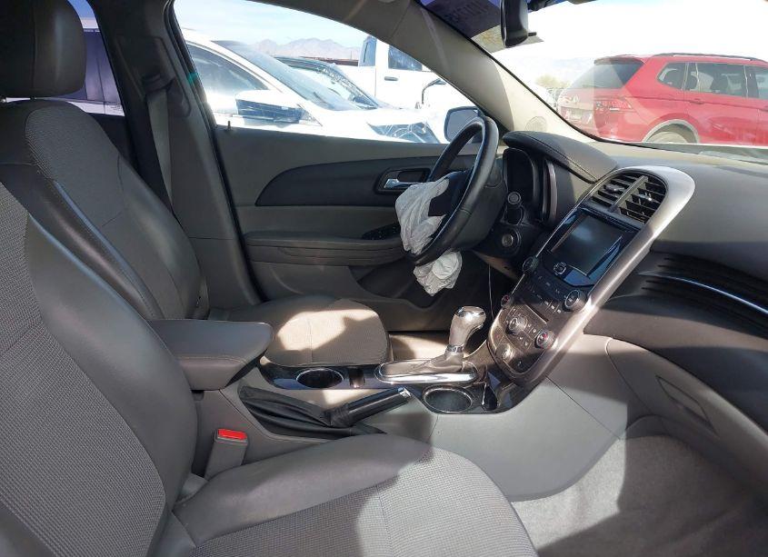 Photo 5 of 2015 Chevrolet Malibu 2LT (VIN 1G11D5SL1FF173537)