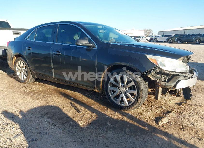2015 Chevrolet Malibu 2LT (VIN 1G11D5SL1FF251735) main photo