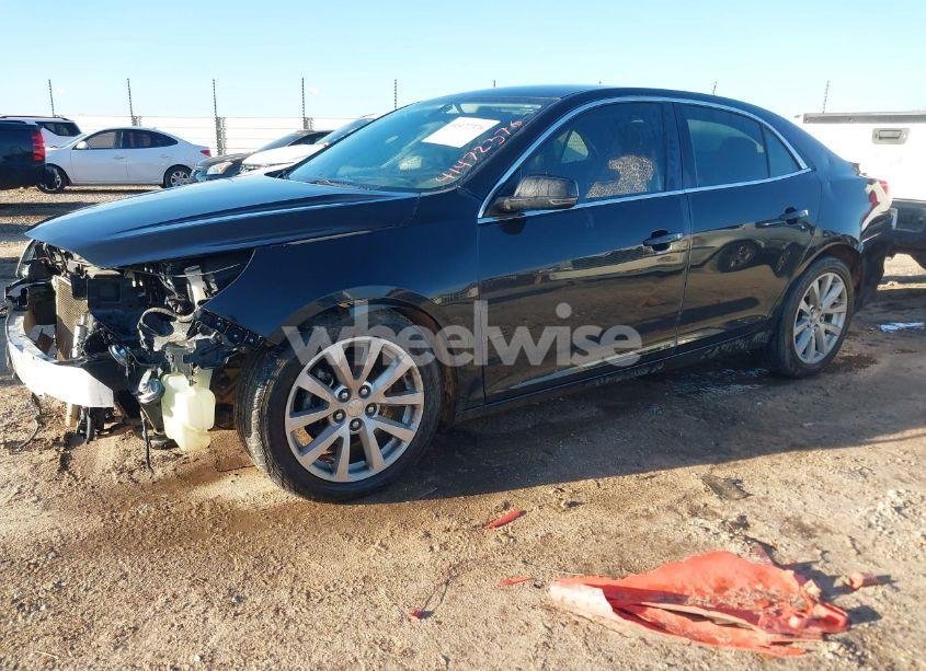 Photo 2 of 2015 Chevrolet Malibu 2LT (VIN 1G11D5SL1FF251735)
