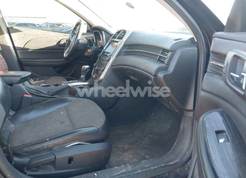 Photo 5 of 2015 Chevrolet Malibu 2LT (VIN 1G11D5SL1FF251735)