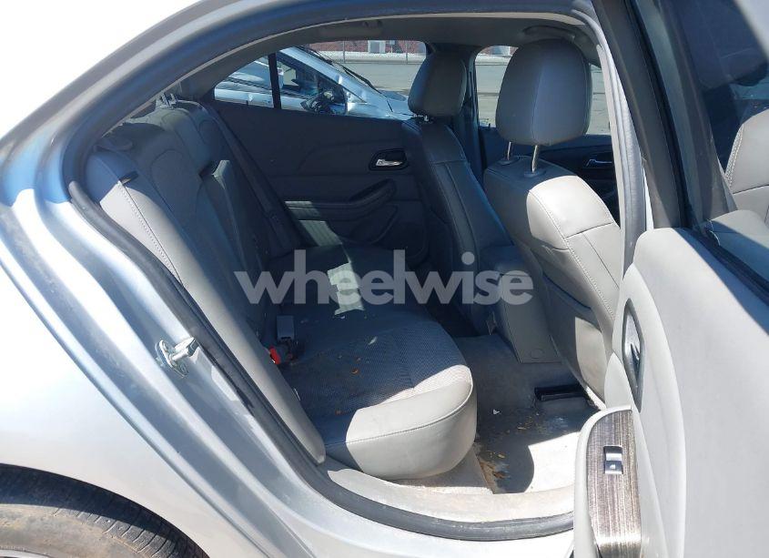 Photo 8 of 2015 Chevrolet Malibu 2LT (VIN 1G11D5SL1FF270138)