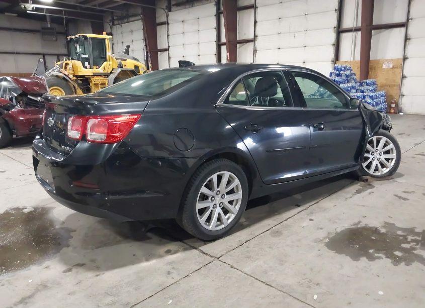 Photo 4 of 2015 Chevrolet Malibu 2LT (VIN 1G11D5SL1FF304577)