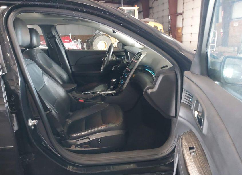 Photo 5 of 2015 Chevrolet Malibu 2LT (VIN 1G11D5SL1FF304577)