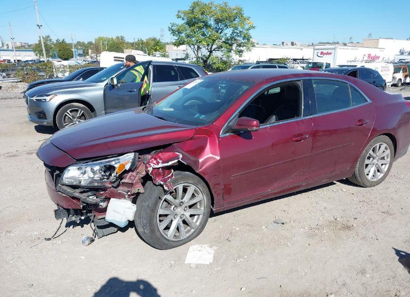 Photo 2 of 2015 Chevrolet Malibu 2LT (VIN 1G11D5SL1FF309956)