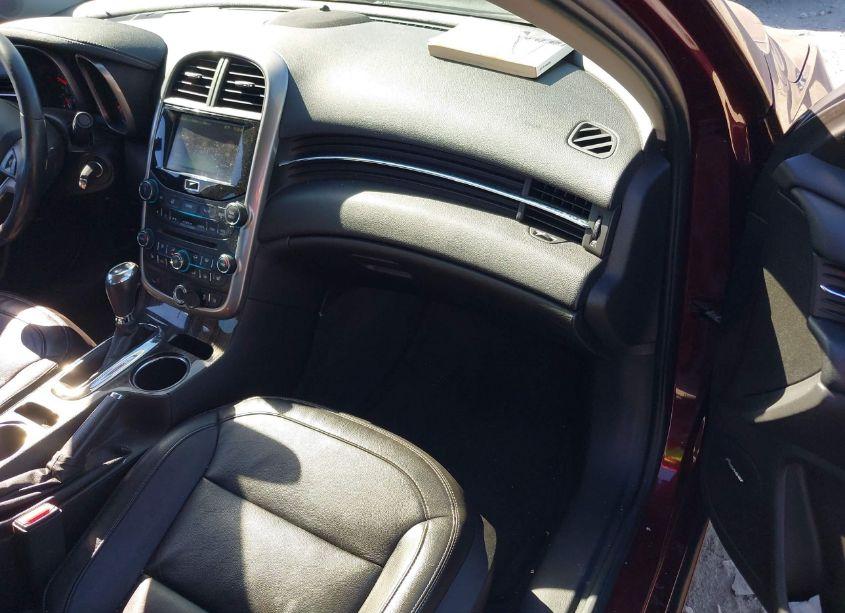 Photo 5 of 2015 Chevrolet Malibu 2LT (VIN 1G11D5SL1FF309956)