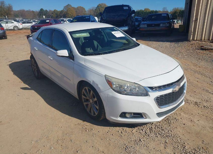 2015 Chevrolet Malibu 2LT (VIN 1G11D5SL1FU138525) main photo