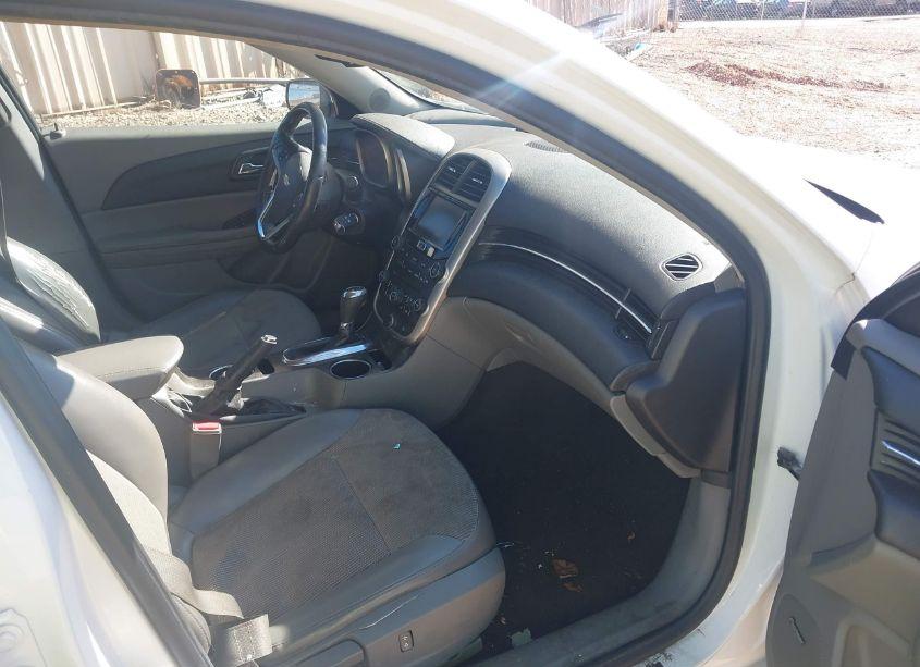 Photo 5 of 2015 Chevrolet Malibu 2LT (VIN 1G11D5SL1FU138525)