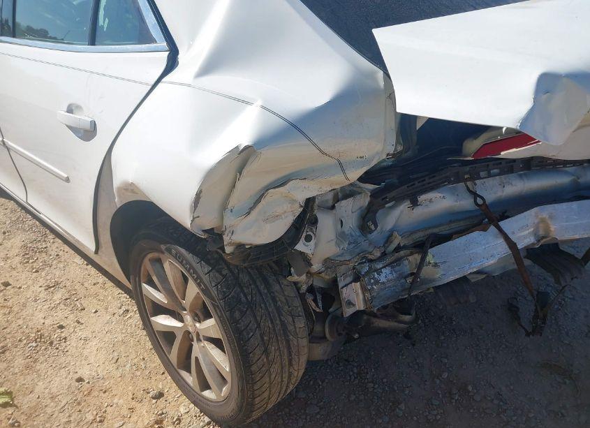 Photo 6 of 2015 Chevrolet Malibu 2LT (VIN 1G11D5SL1FU138525)