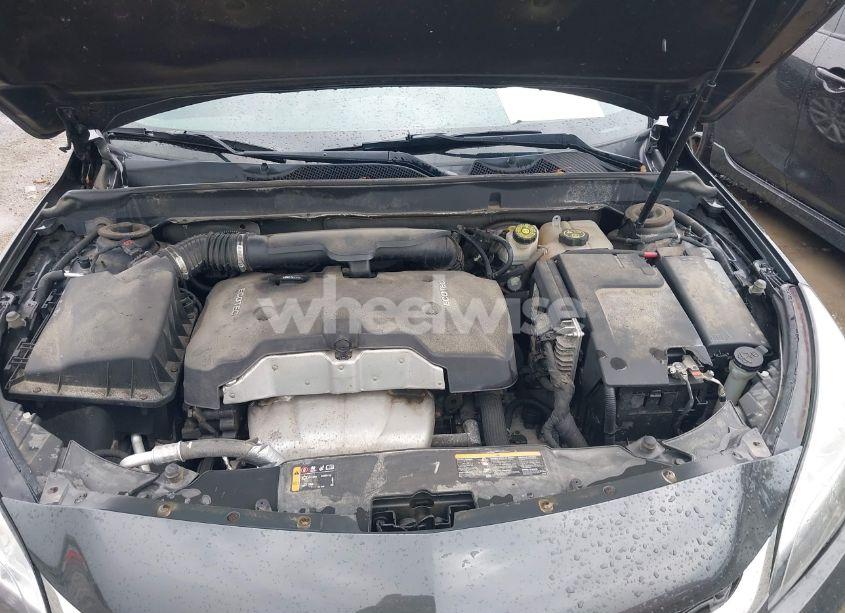 Photo 10 of 2015 Chevrolet Malibu 2LT (VIN 1G11D5SL2FF114464)