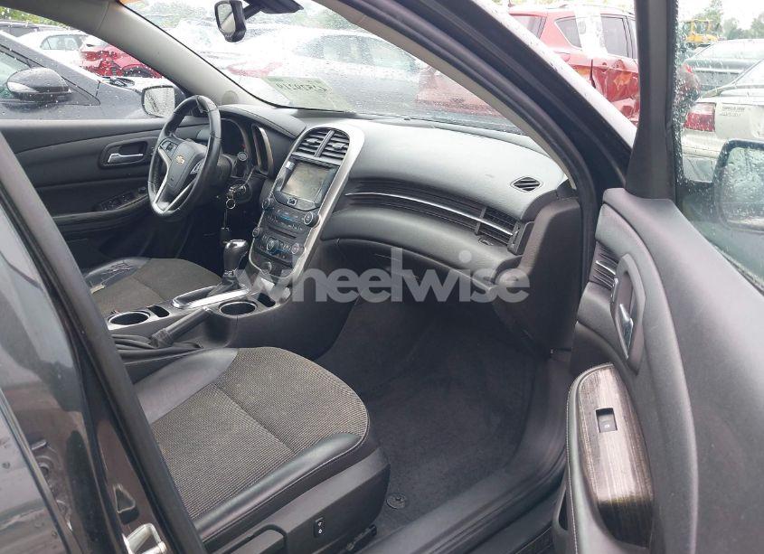 Photo 5 of 2015 Chevrolet Malibu 2LT (VIN 1G11D5SL2FF114464)