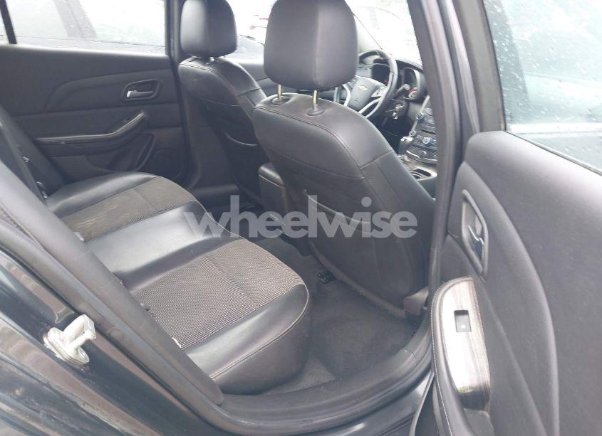 Photo 8 of 2015 Chevrolet Malibu 2LT (VIN 1G11D5SL2FF114464)