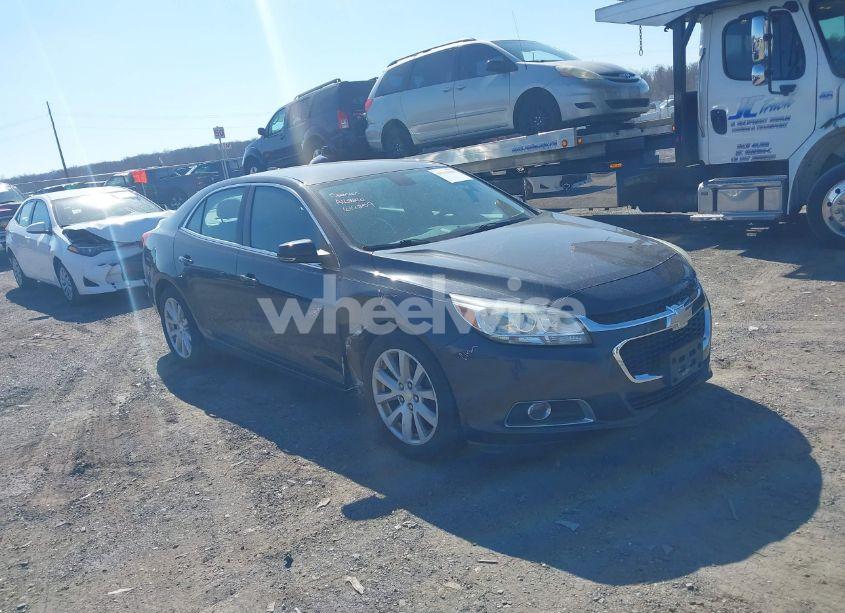 2015 Chevrolet Malibu 2LT (VIN 1G11D5SL2FF158822) main photo
