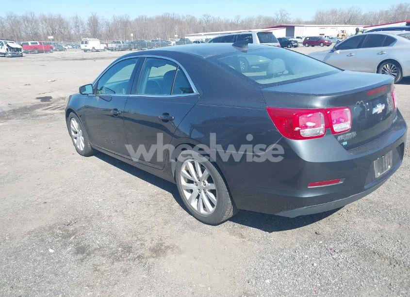 Photo 3 of 2015 Chevrolet Malibu 2LT (VIN 1G11D5SL2FF158822)