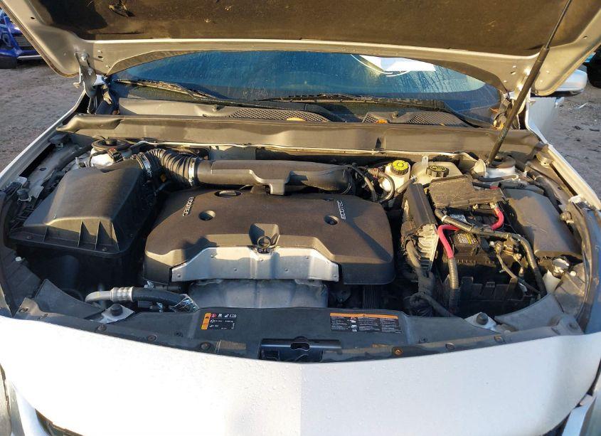 Photo 10 of 2015 Chevrolet Malibu 2LT (VIN 1G11D5SL2FF178732)