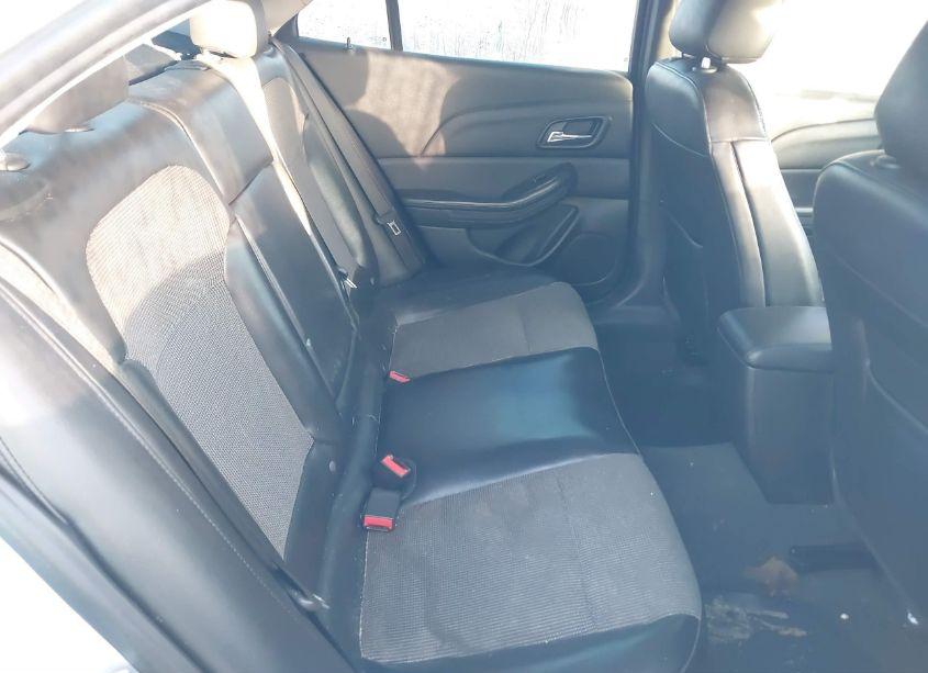 Photo 8 of 2015 Chevrolet Malibu 2LT (VIN 1G11D5SL2FF178732)
