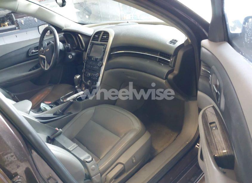 Photo 5 of 2015 Chevrolet Malibu 2LT (VIN 1G11D5SL2FF223183)