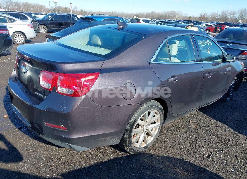 Photo 4 of 2015 Chevrolet Malibu 2LT (VIN 1G11D5SL2FF228058)