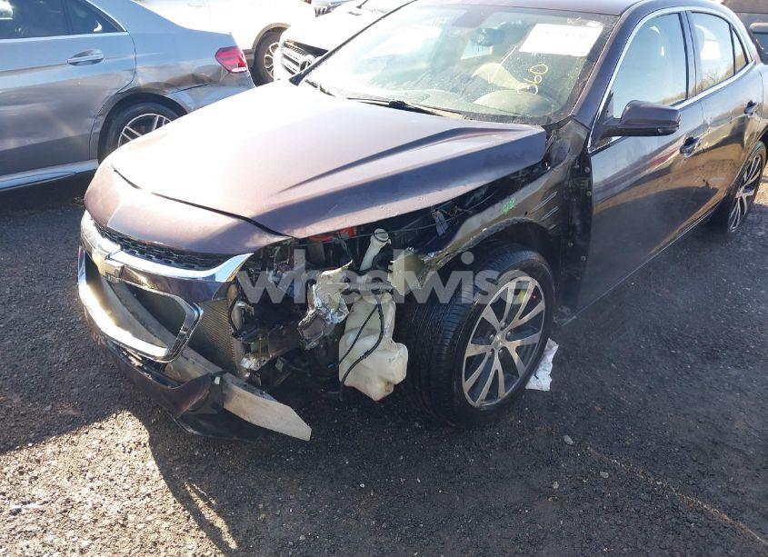 Photo 6 of 2015 Chevrolet Malibu 2LT (VIN 1G11D5SL2FF228058)