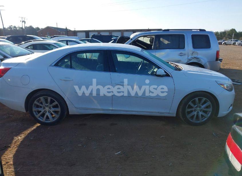 Photo 13 of 2015 Chevrolet Malibu 2LT (VIN 1G11D5SL2FU130868)