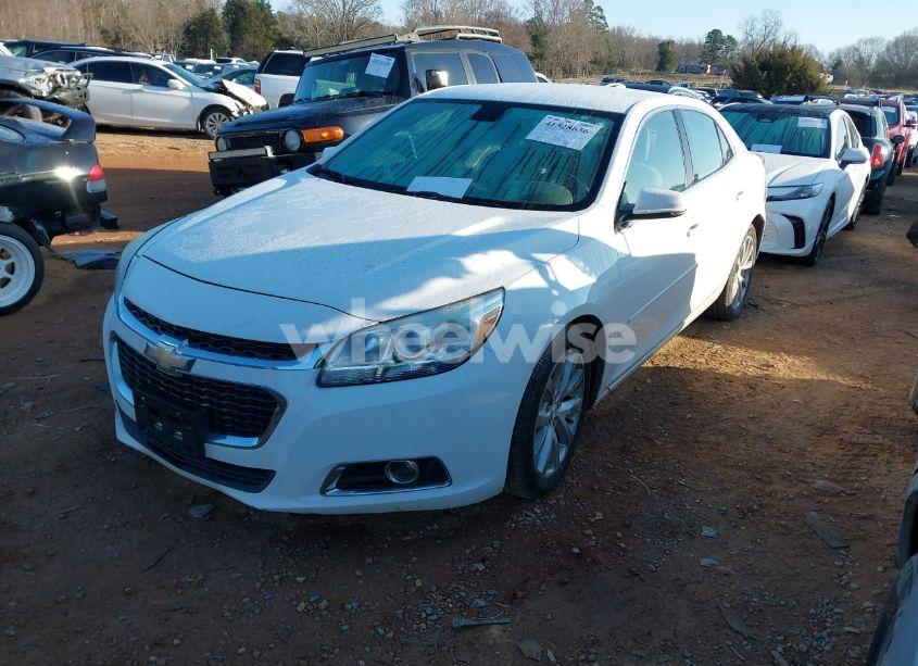 Photo 2 of 2015 Chevrolet Malibu 2LT (VIN 1G11D5SL2FU130868)