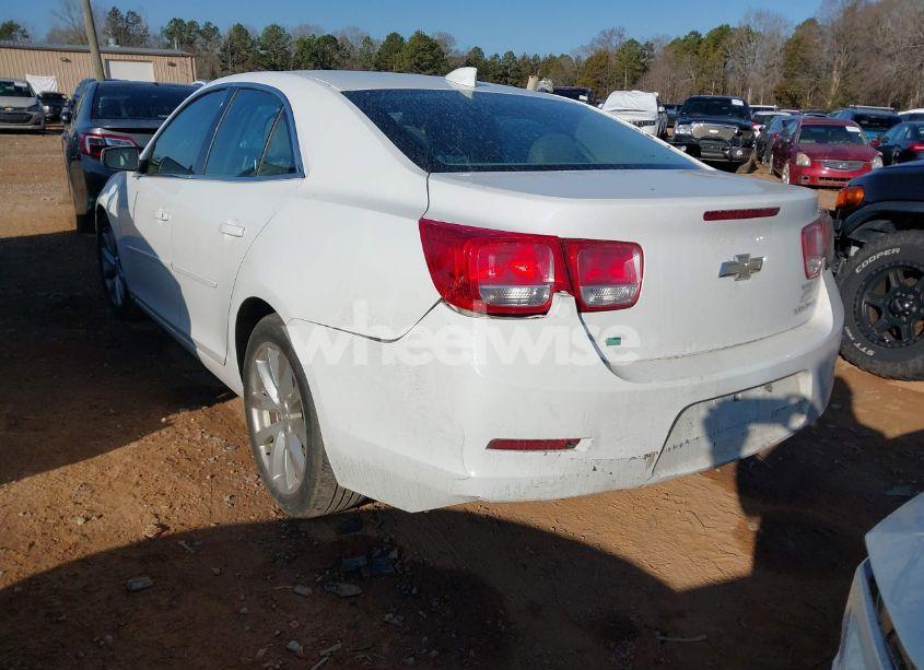 Photo 3 of 2015 Chevrolet Malibu 2LT (VIN 1G11D5SL2FU130868)