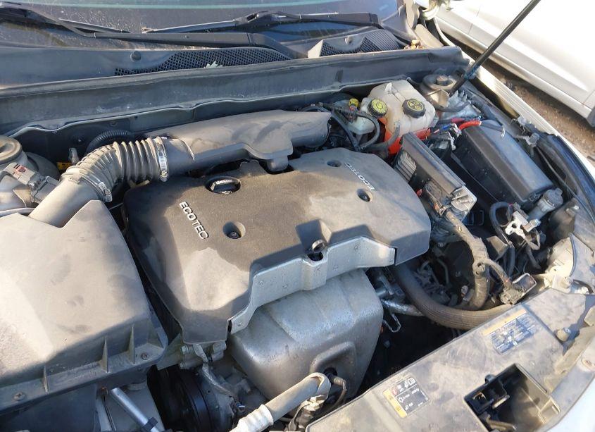 Photo 6 of 2015 Chevrolet Malibu 2LT (VIN 1G11D5SL3FF172616)