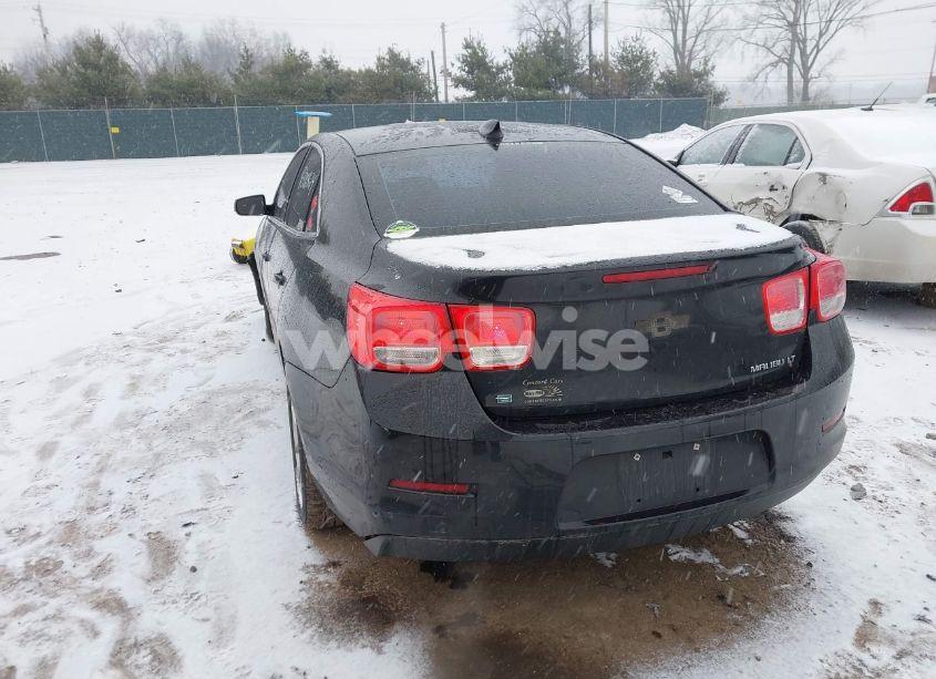 Photo 3 of 2015 Chevrolet Malibu 2LT (VIN 1G11D5SL3FF179341)