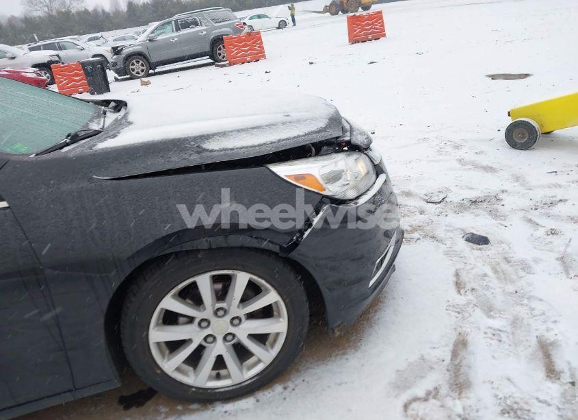 Photo 6 of 2015 Chevrolet Malibu 2LT (VIN 1G11D5SL3FF179341)