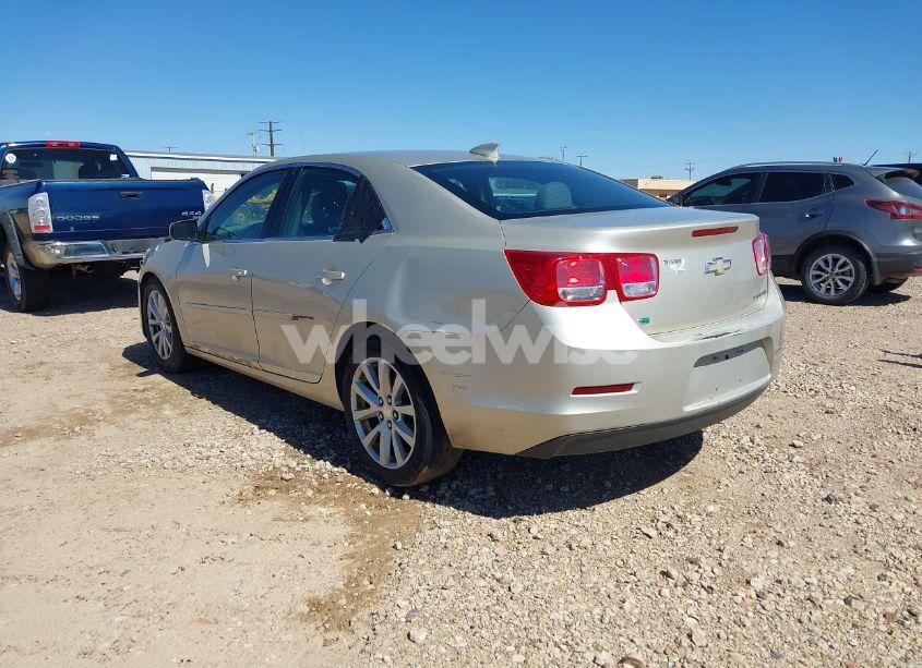 Photo 3 of 2015 Chevrolet Malibu 2LT (VIN 1G11D5SL3FF267080)