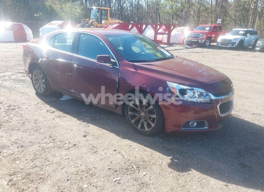 2015 Chevrolet Malibu 2LT (VIN 1G11D5SL3FF325818) main photo