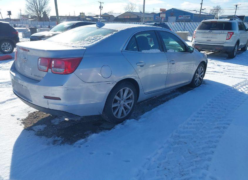 Photo 4 of 2015 Chevrolet Malibu 2LT (VIN 1G11D5SL4FF156358)