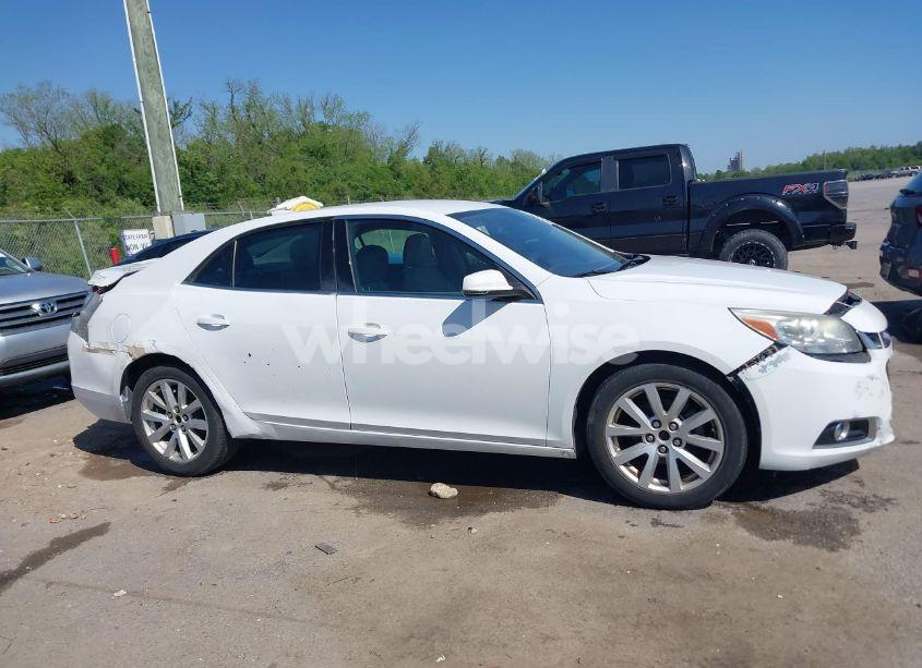 Photo 13 of 2015 Chevrolet Malibu 2LT (VIN 1G11D5SL4FF177727)
