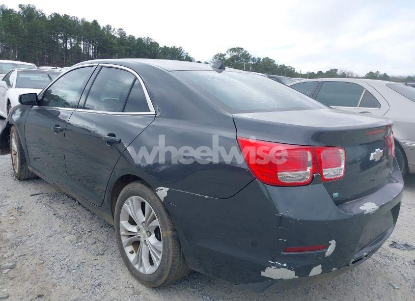 Photo 3 of 2015 Chevrolet Malibu 2LT (VIN 1G11D5SL4FF207907)