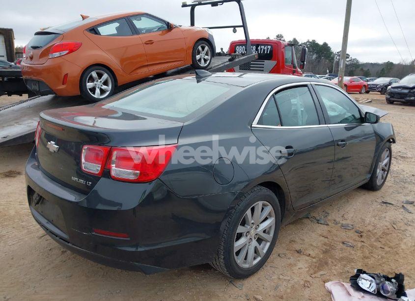 Photo 4 of 2015 Chevrolet Malibu 2LT (VIN 1G11D5SL4FF209284)