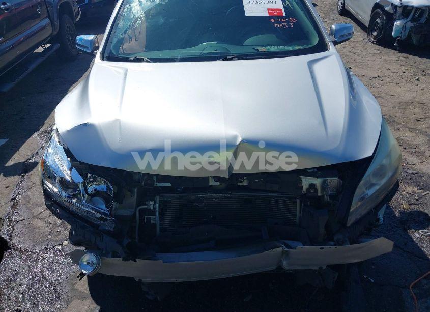 Photo 10 of 2015 Chevrolet Malibu 2LT (VIN 1G11D5SL4FF228689)