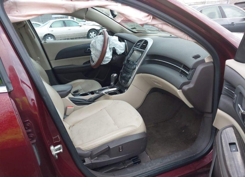 Photo 5 of 2015 Chevrolet Malibu 2LT (VIN 1G11D5SL4FF262325)