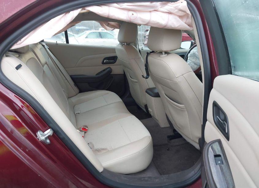 Photo 8 of 2015 Chevrolet Malibu 2LT (VIN 1G11D5SL4FF262325)
