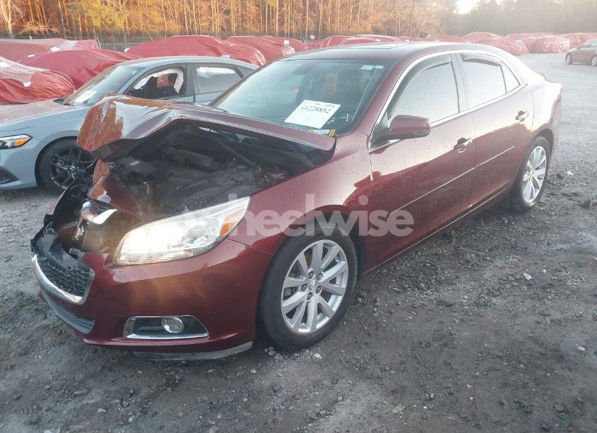 Photo 2 of 2015 Chevrolet Malibu 2LT (VIN 1G11D5SL4FF349934)
