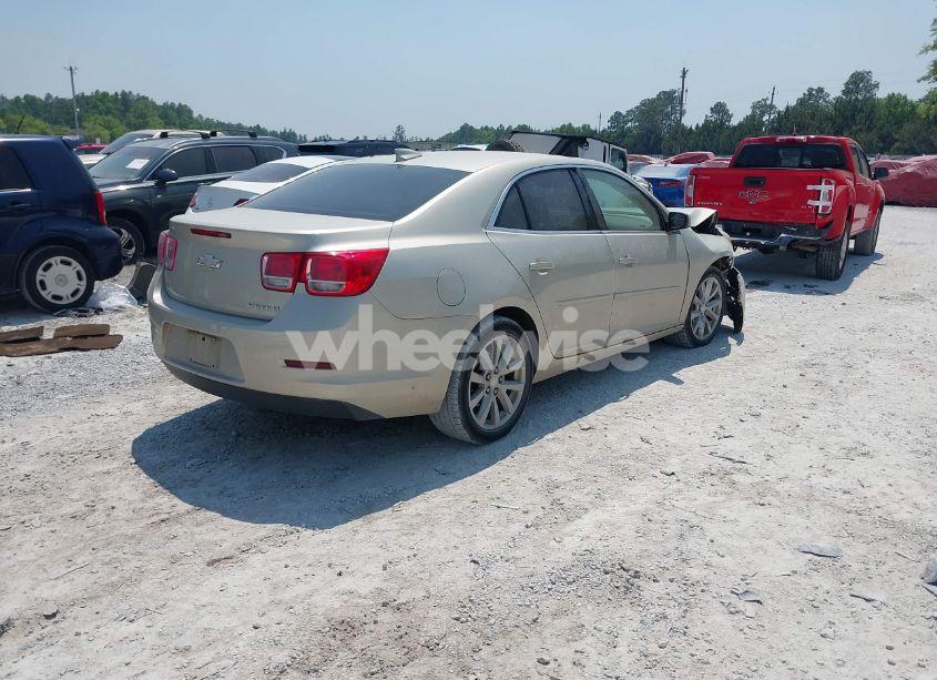 Photo 4 of 2015 Chevrolet Malibu 2LT (VIN 1G11D5SL5FF135292)