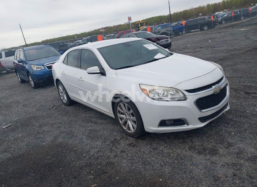 2015 Chevrolet Malibu 2LT (VIN 1G11D5SL5FF324119) main photo