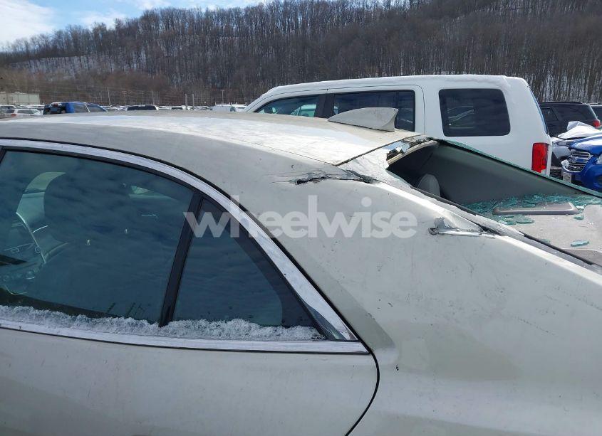 Photo 6 of 2015 Chevrolet Malibu 2LT (VIN 1G11D5SL5FF350350)