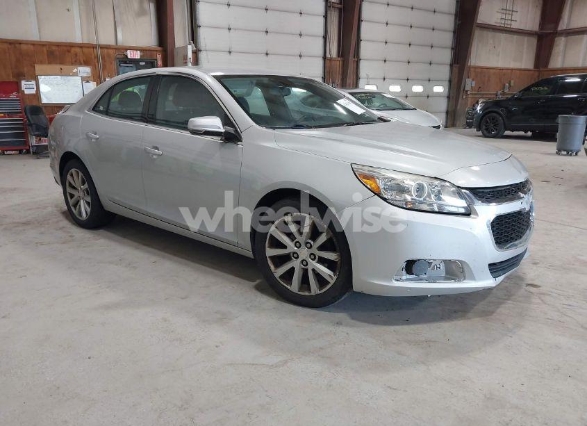 2015 Chevrolet Malibu 2LT (VIN 1G11D5SL6FF210372) main photo
