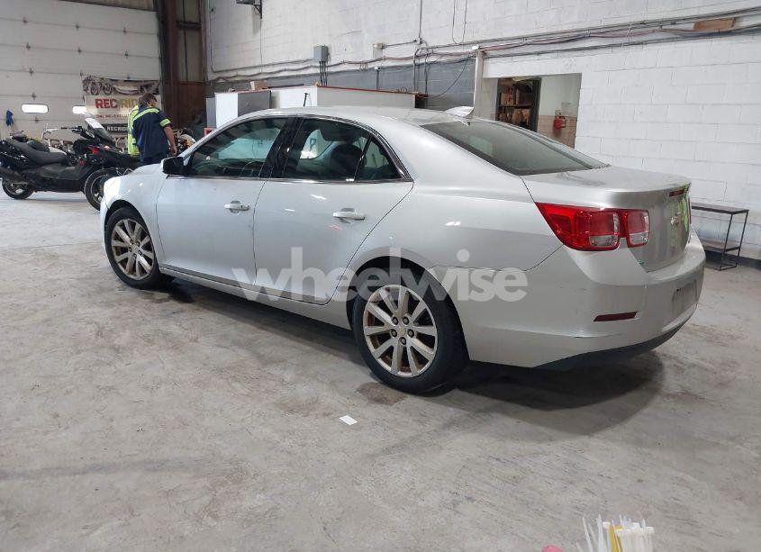 Photo 3 of 2015 Chevrolet Malibu 2LT (VIN 1G11D5SL6FF210372)
